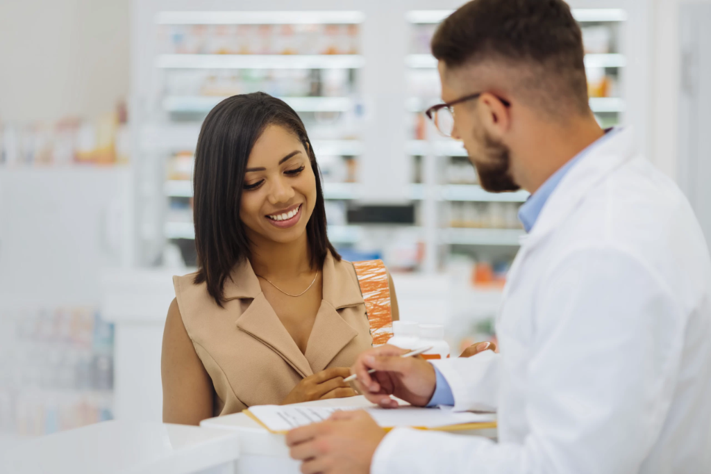Atendimento Farmacêutico e Tecnologia Centrus AI